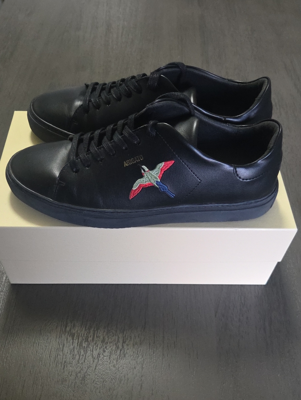 Axel Arigato Black Leather Low-Top Sneakers with Multicolor Bird Embroidery